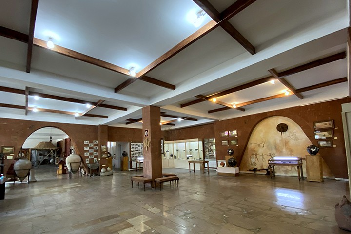 HISTORICAL AND ETHNOGRAPHIC MUSEUM OF EJMIATSIN