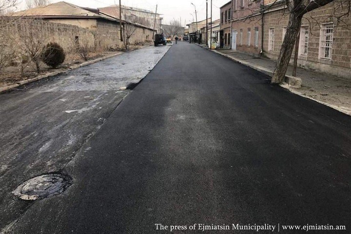 THE ASPHALTING WORKS ARE IN PROCESS IN MEKHAKYAN STREET