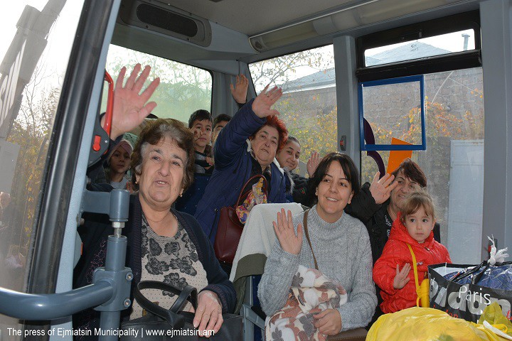 THE PEOPLE FROM ARTSAKH ARE RETURNING HOME