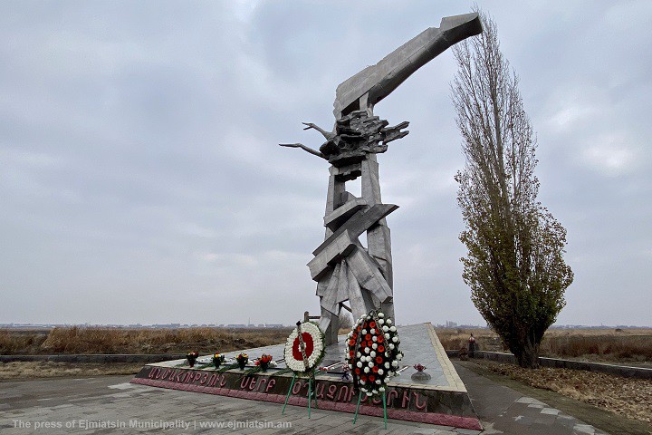 TRIBUTE TO THE MEMORY OF THE VICTIMS OF THE DEVASTATING EARTHQUAKE OF SPITAK
