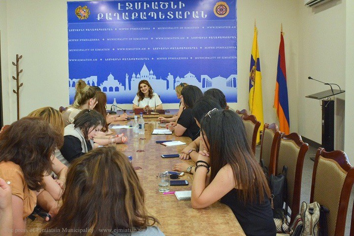 THE VISIT OF "WOMEN'S RIGHTS HOUSE" NGO TO THE MUNICIPALITY