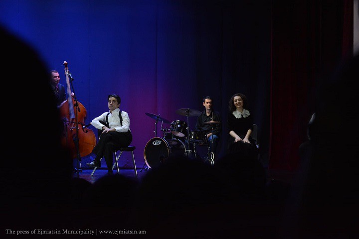 ՛՛ AZNAVOUR՛՛ CONCERT-PERFORMANCE IN THE CULTURE HOUSE OF EJMIATSIN