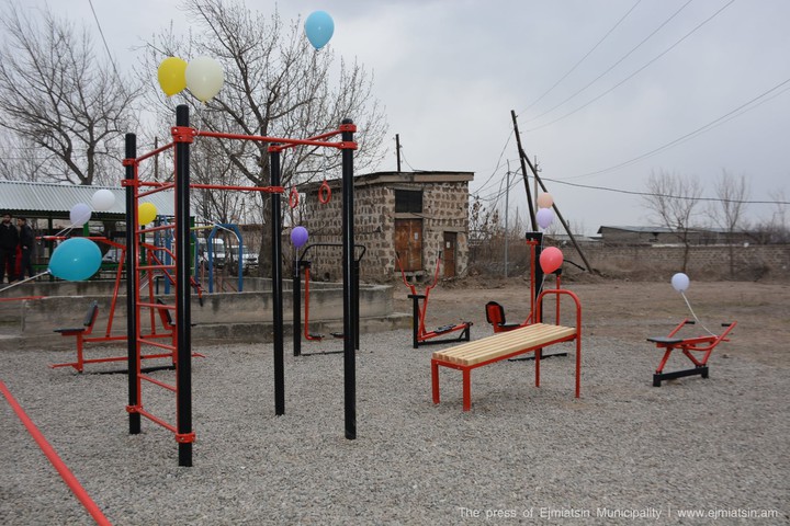 Համայնքի թվով երկորդ մարզական խաղահրապարակը՝ Սասունցի Դավիթ թաղամասում