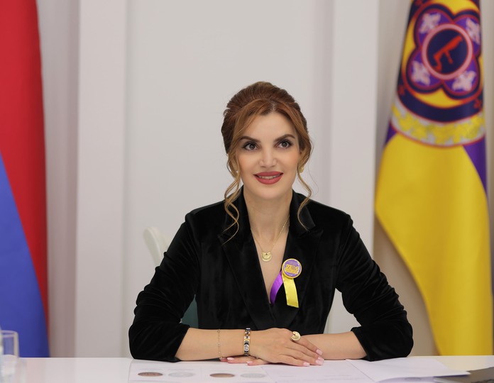 Համայնքի ղեկավար Դիանա Գասպարյանի շնորհավորական ուղերձը Վերջին զանգի առթիվ