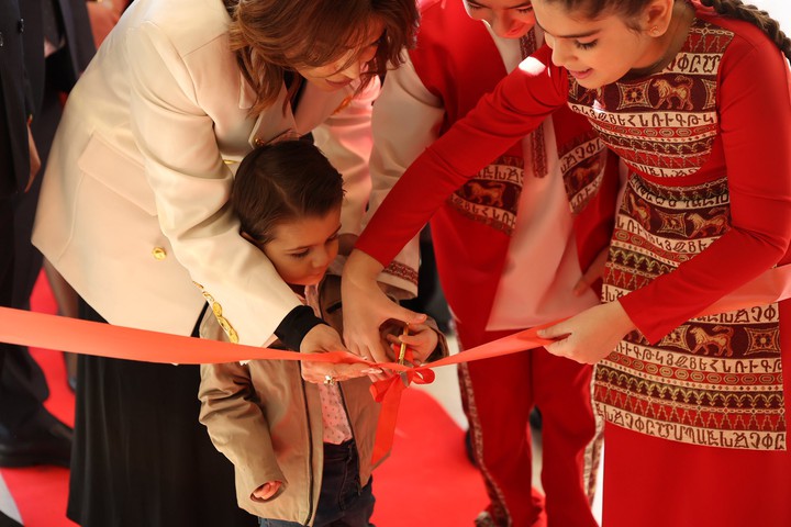 Այսօր Վաղարշապատ համայնքի համար նշանակալից օր էր․ հանդիսավորությամբ վերաբացվեց Էջմիածին քաղաքի թիվ 6 «Արևիկ» մսուր–մանկապարտեզի ամբողջությամբ հիմնանորոգված մասնաշենքը