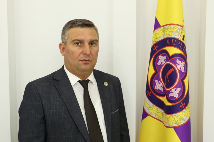ԼՅՈՒԴՎԻԿ ՅԱՅԼՈՅԱՆ