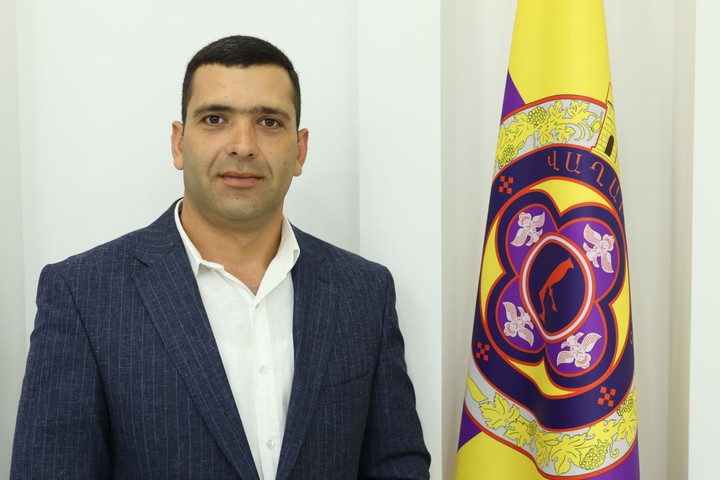 ԱՐԿԱԴԻԿ ՄԿՐՏՉՅԱՆ